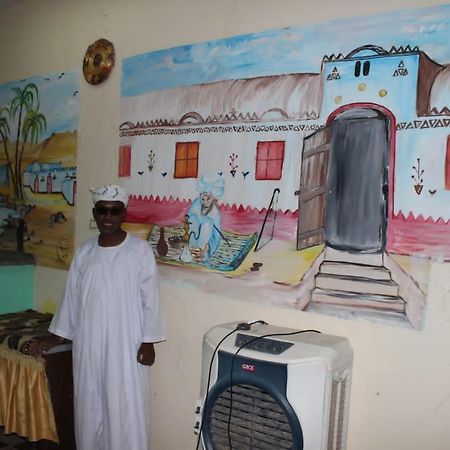 Takela Kato Guest House Aswan Bagian luar foto