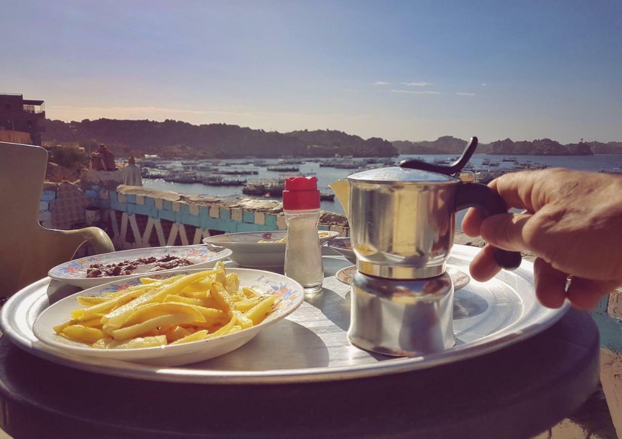 Takela Kato Guest House Aswan Bagian luar foto