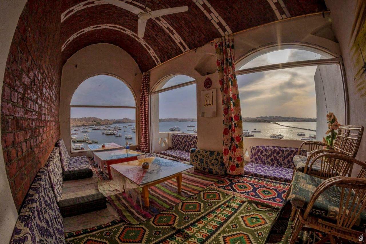 Takela Kato Guest House Aswan Bagian luar foto
